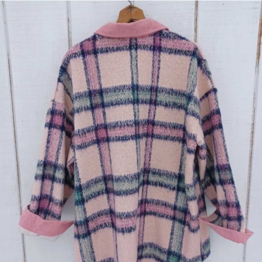 Pink Plaid Button-Up Thick Shirt Jacket - Picture 2 of 4